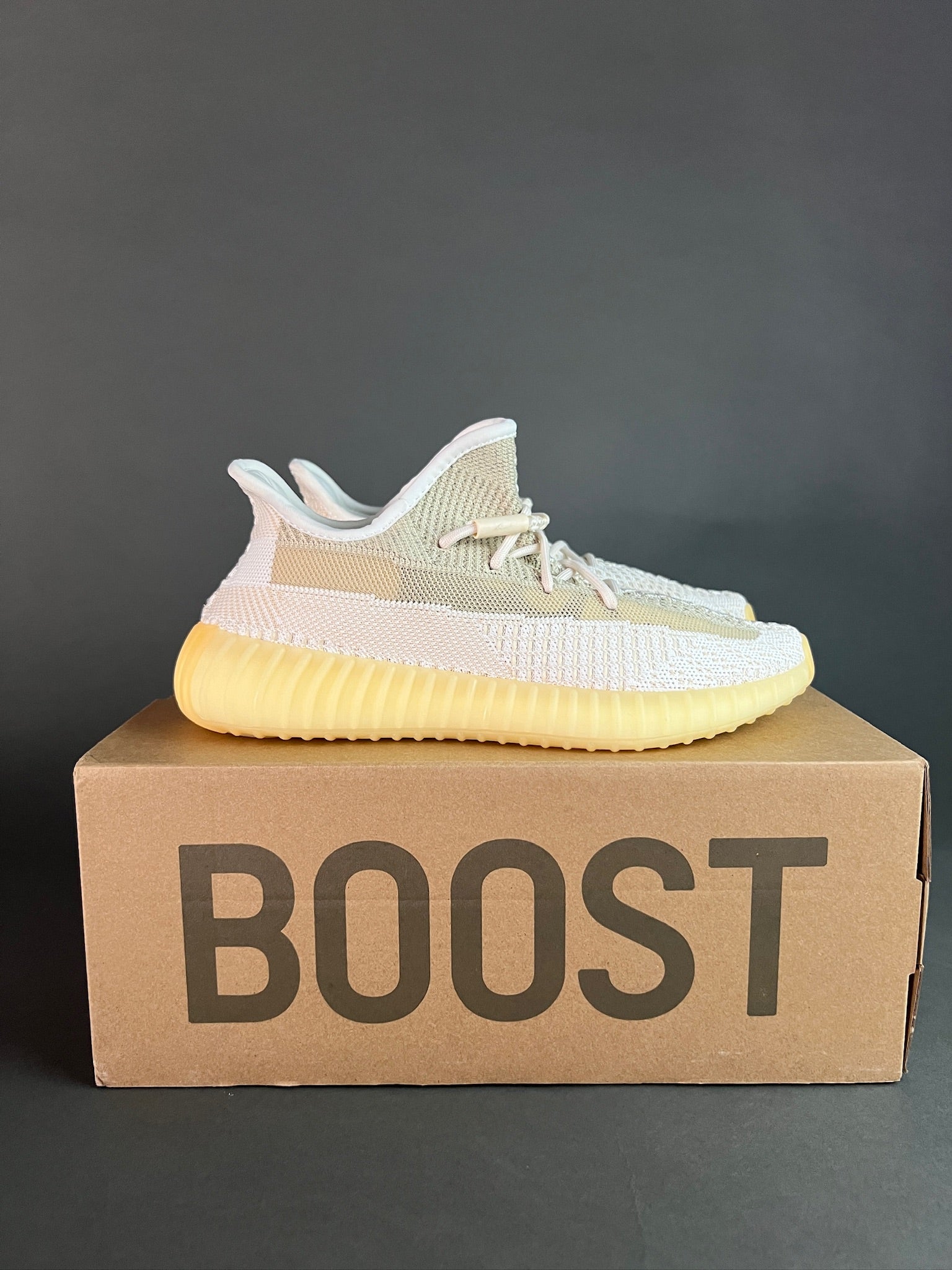 Brown Adidas Yeezy 35 Box Authentic Adidas Yeezy Boost 350 V2 Static Non-Reflective Size WITH Brown Adidas Yeezy 35 Box Authentic Adidas Yeezy Boost 350 V2 Static Non-Reflective Size WITH