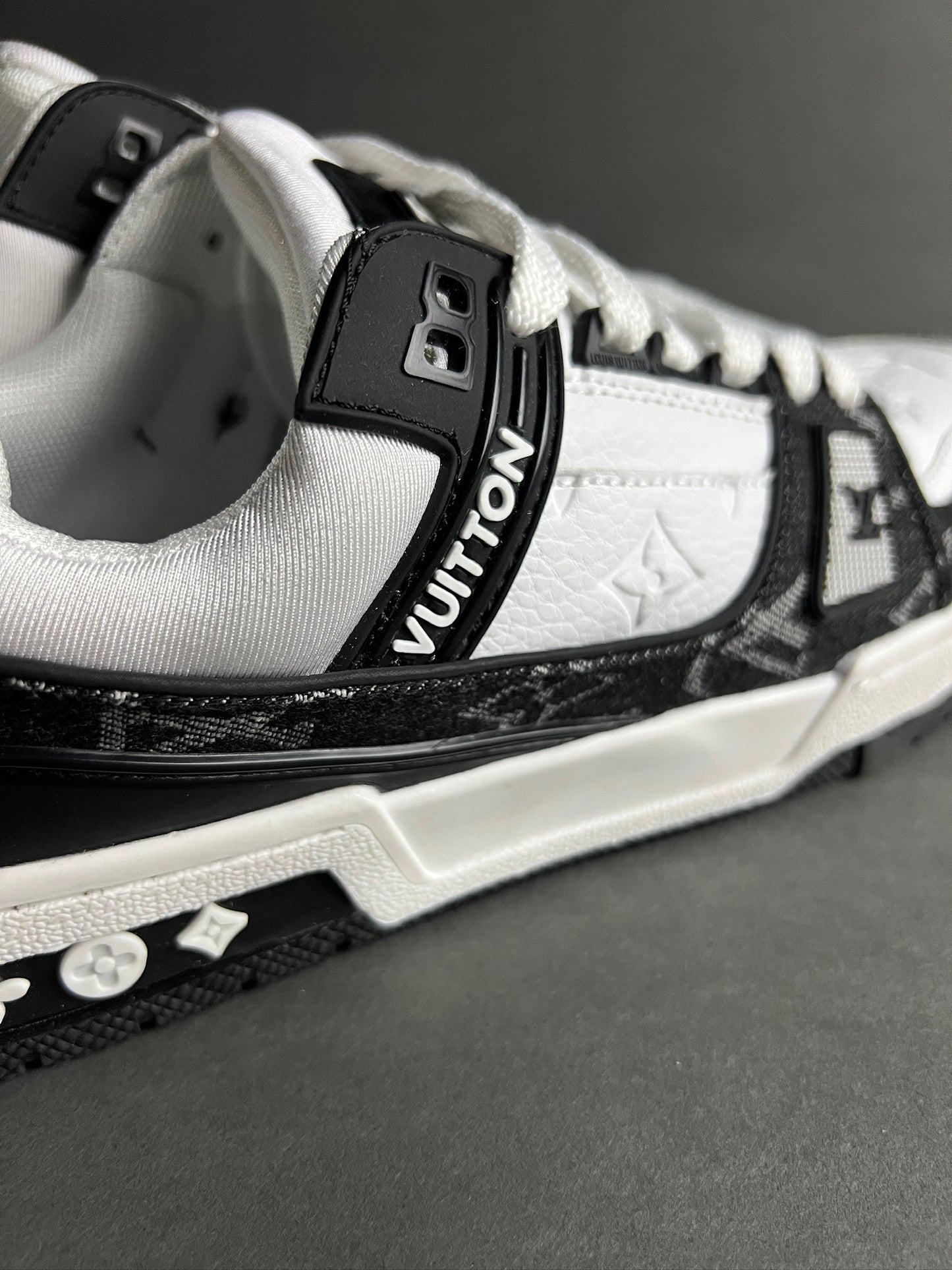 Louis Vuitton Trainer Sneakers